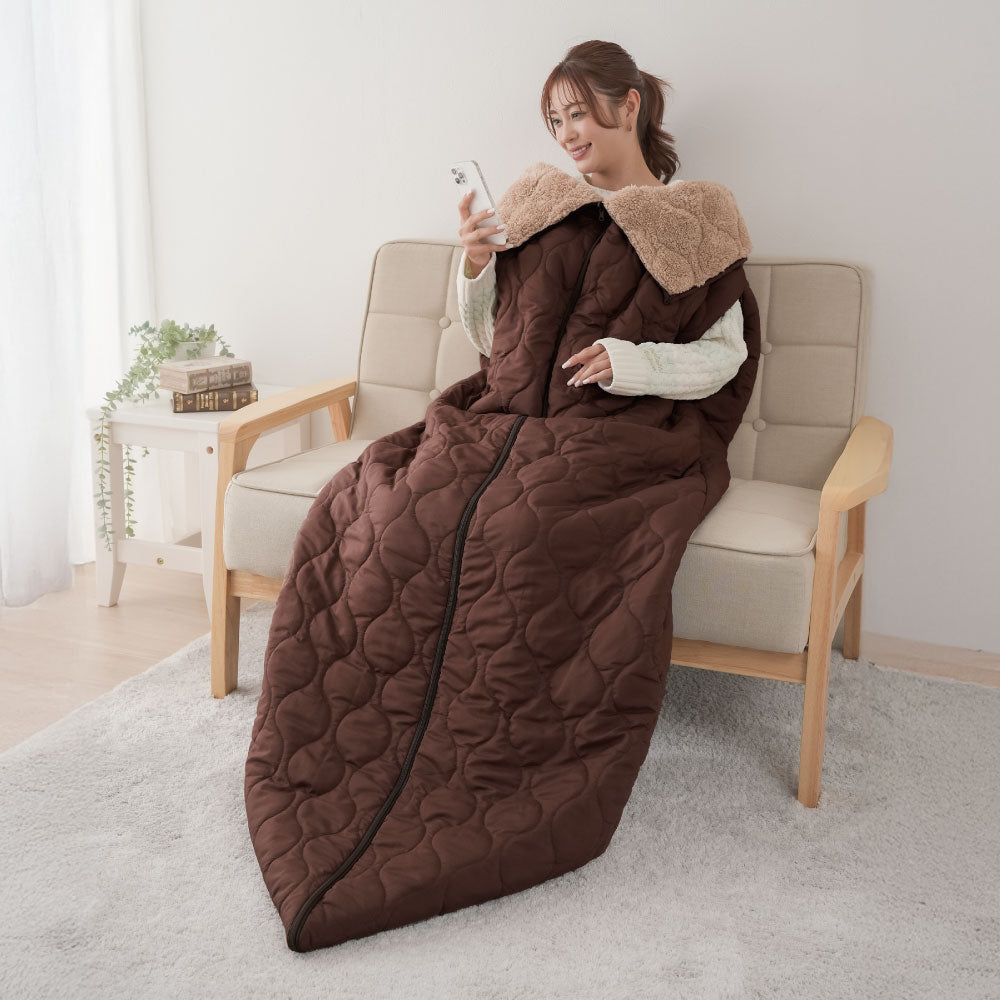 HOTαリバーシブル着る寝袋クッション