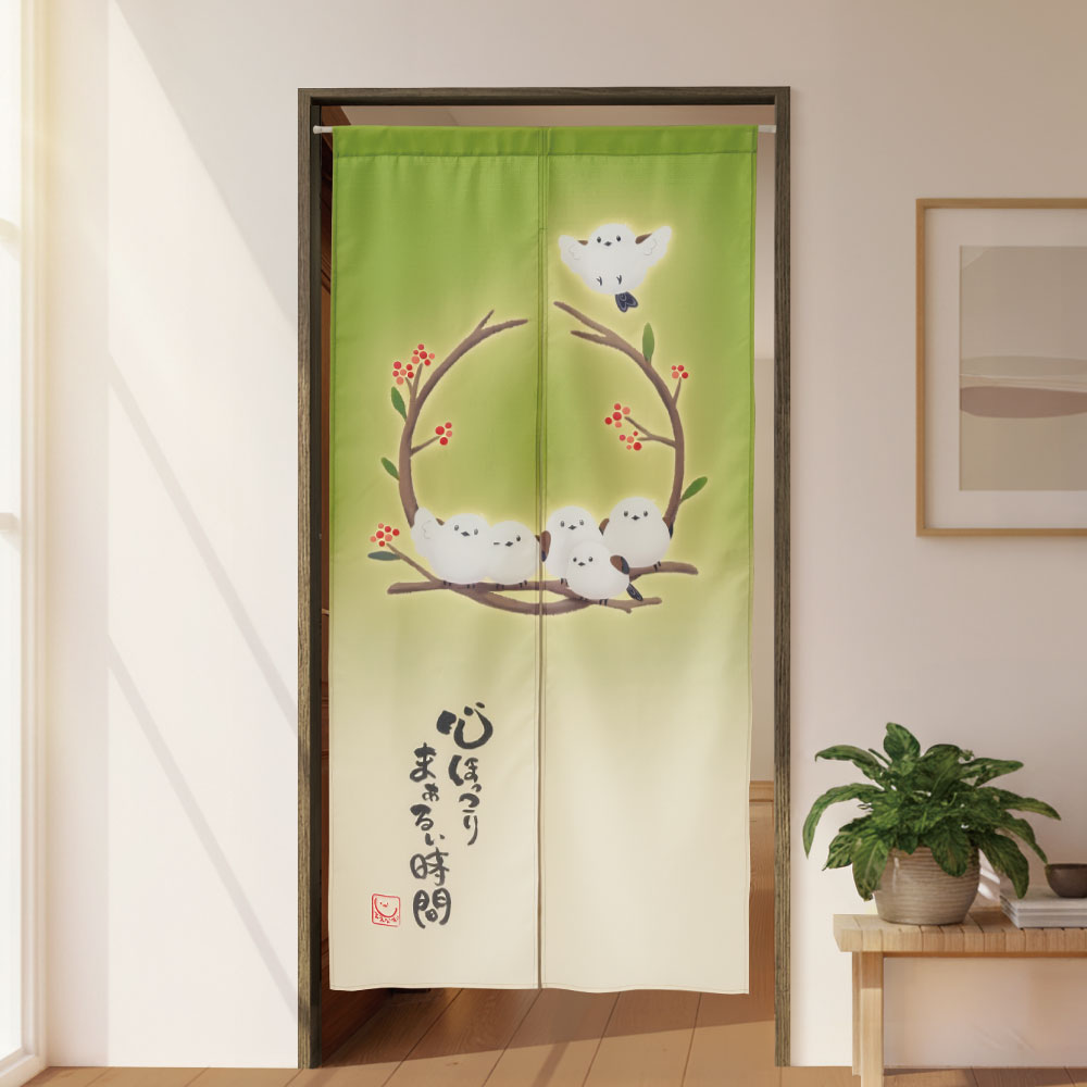 かわいいシマエナガのロングのれん